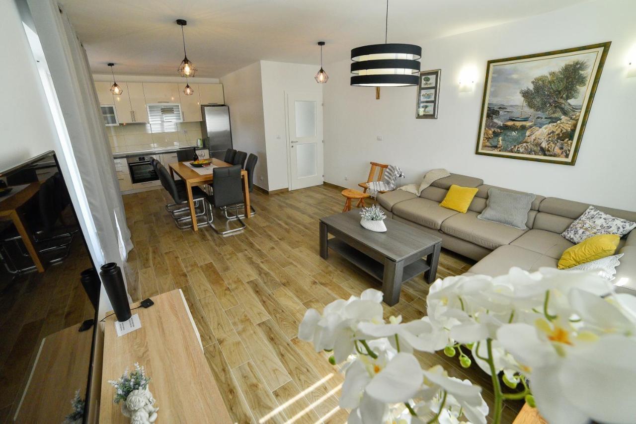 Holiday Home Mb Ražanj Esterno foto