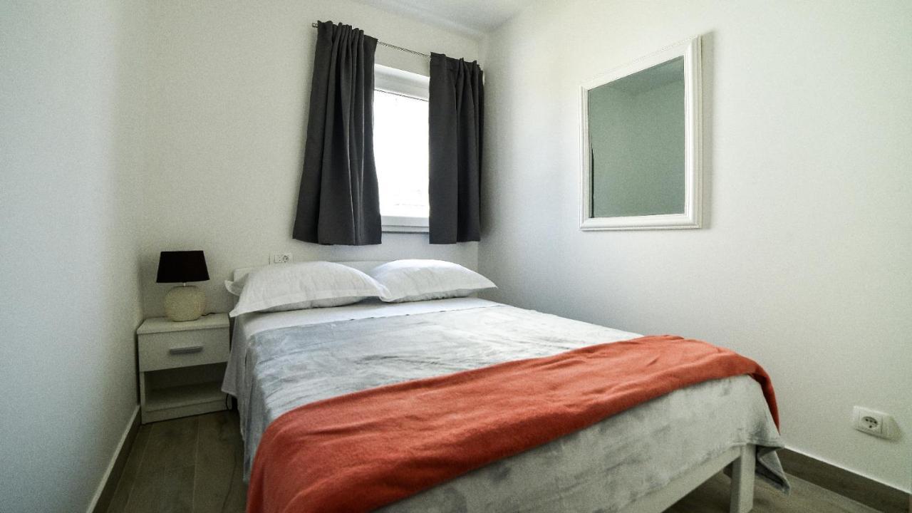 Holiday Home Mb Ražanj Esterno foto
