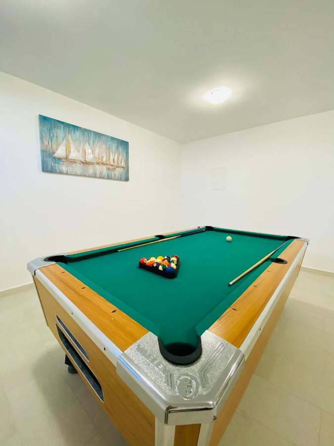 Holiday Home Mb Ražanj Esterno foto