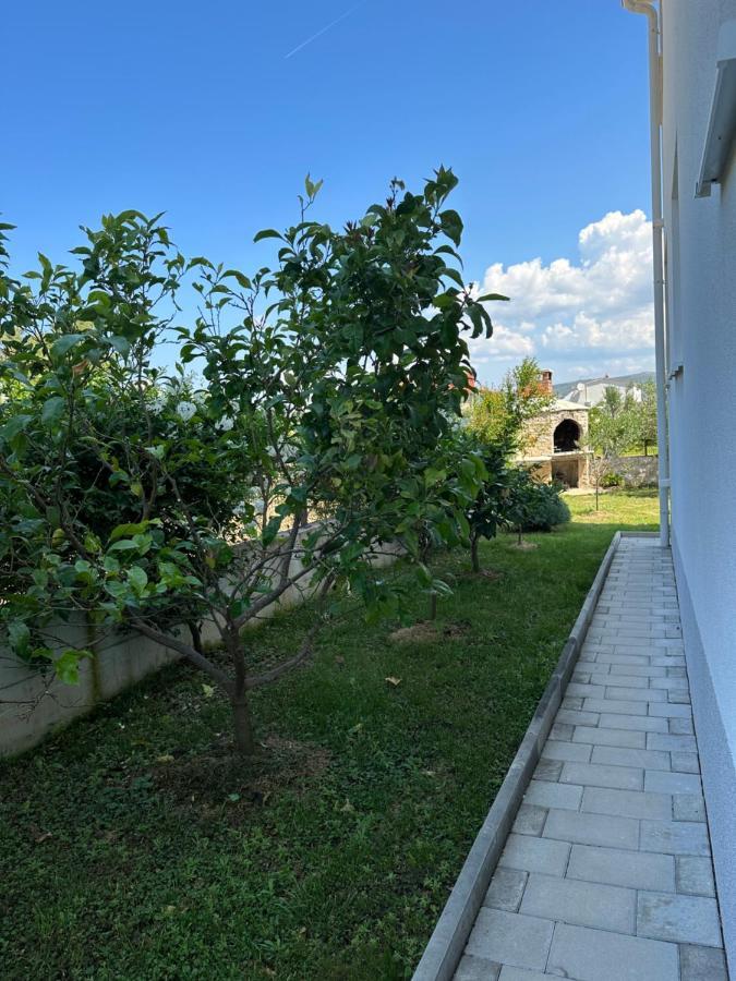 Holiday Home Mb Ražanj Esterno foto