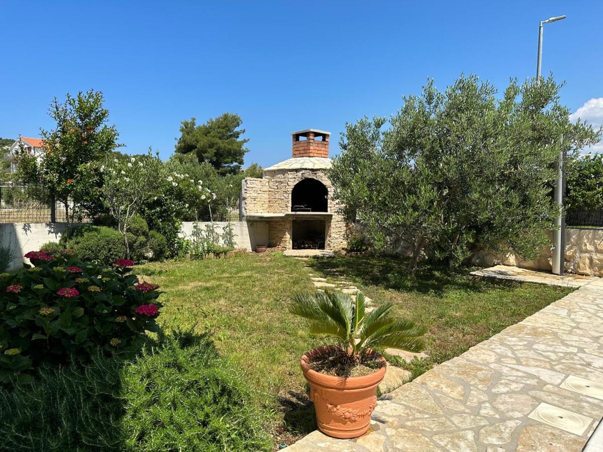 Holiday Home Mb Ražanj Esterno foto