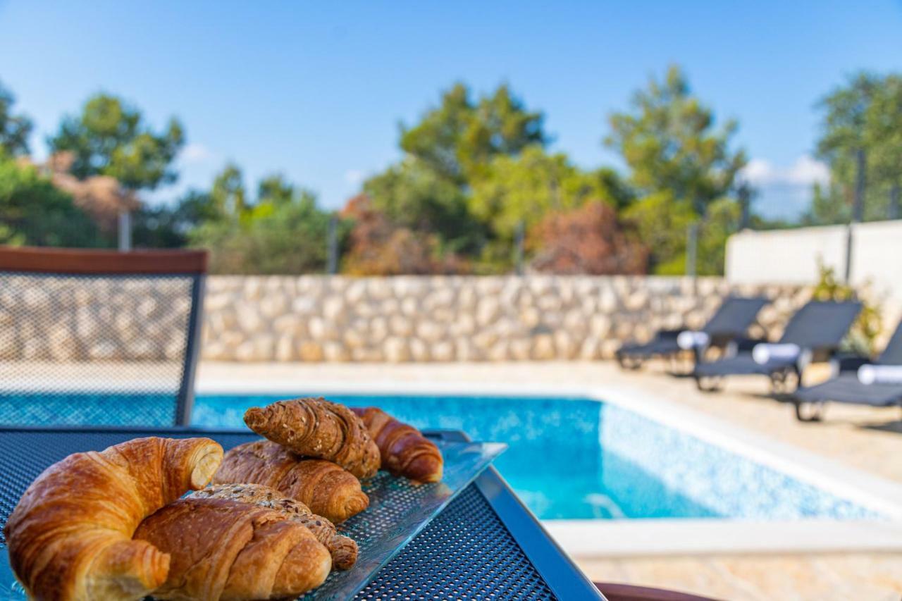 Holiday Home Mb Ražanj Esterno foto